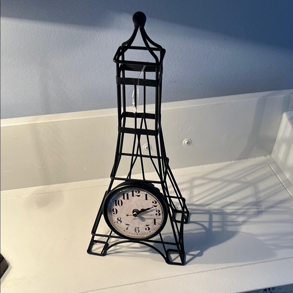 Black Modern Wall Clock Decor